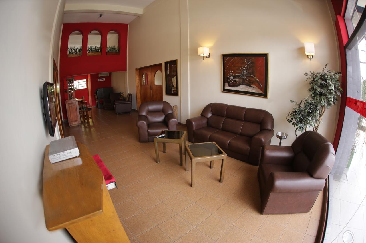 Hotel Del Sur San Lorenzo Exteriör bild